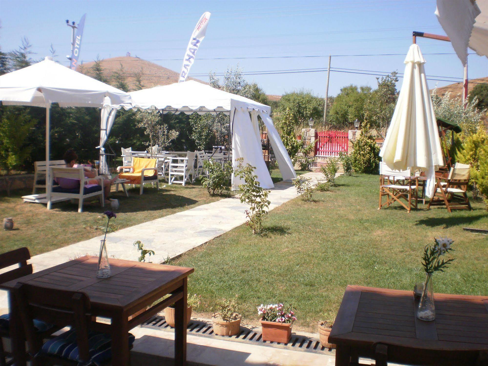 Ege Han Hotel Bozcaada Exterior photo