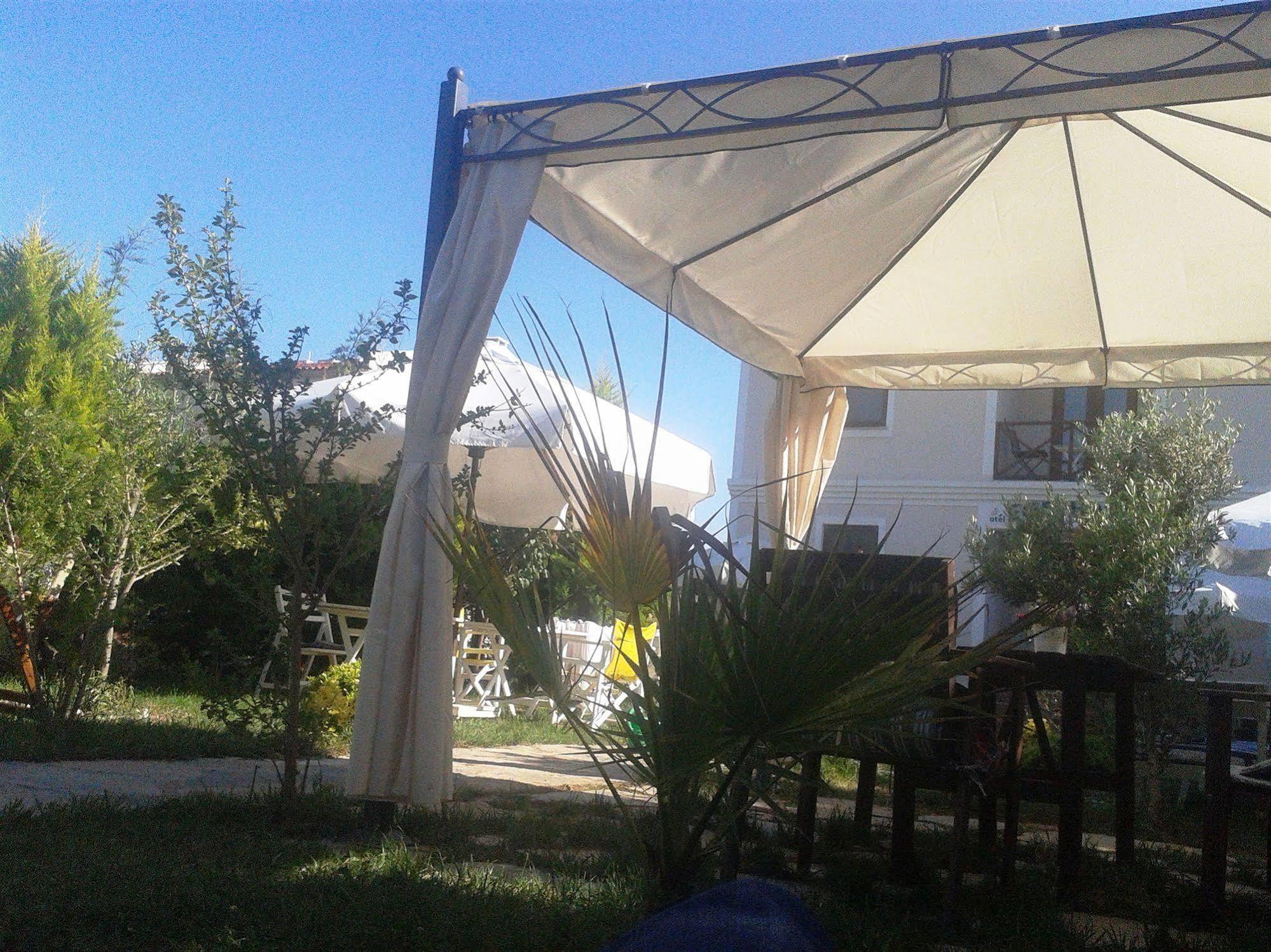 Ege Han Hotel Bozcaada Exterior photo